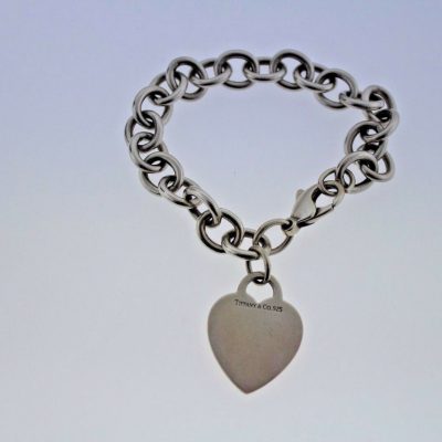 Tiffany and Company Heart Bracelet Sterling Silver. 36 grams of silver. 7.5 in