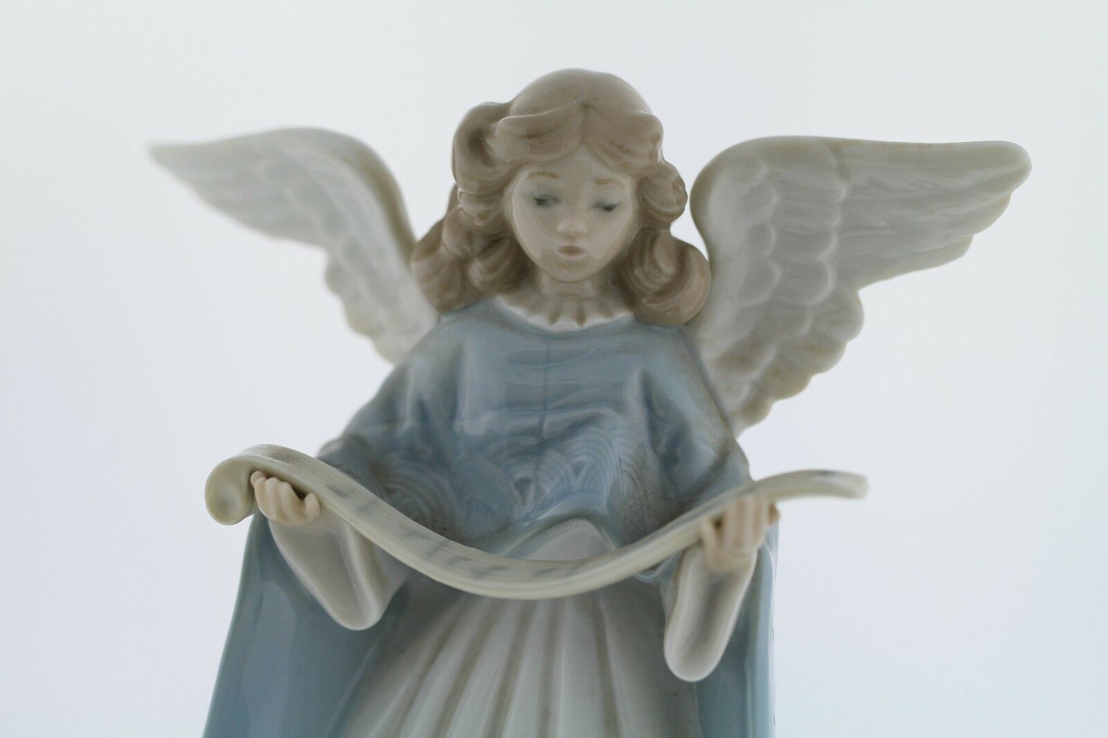 Lladro Angel Navidad Cantante Retired 1990 Porcelain Figurine w/ Original Box 1 Lladro Angel Navidad Cantante Retired 1990 Porcelain Figurine w/ Original Box
