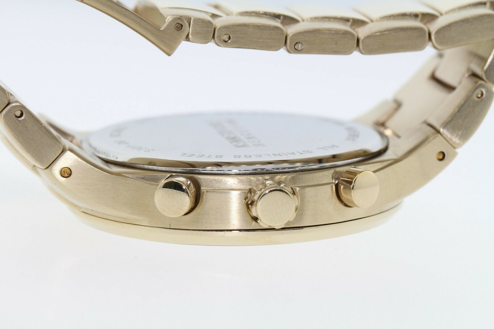 Gold-Tone Kenneth Cole Reaction Chronograph Silver Dial Mens Watch 21 Gold-Tone Kenneth Cole Reaction Chronograph Silver Dial Mens Watch