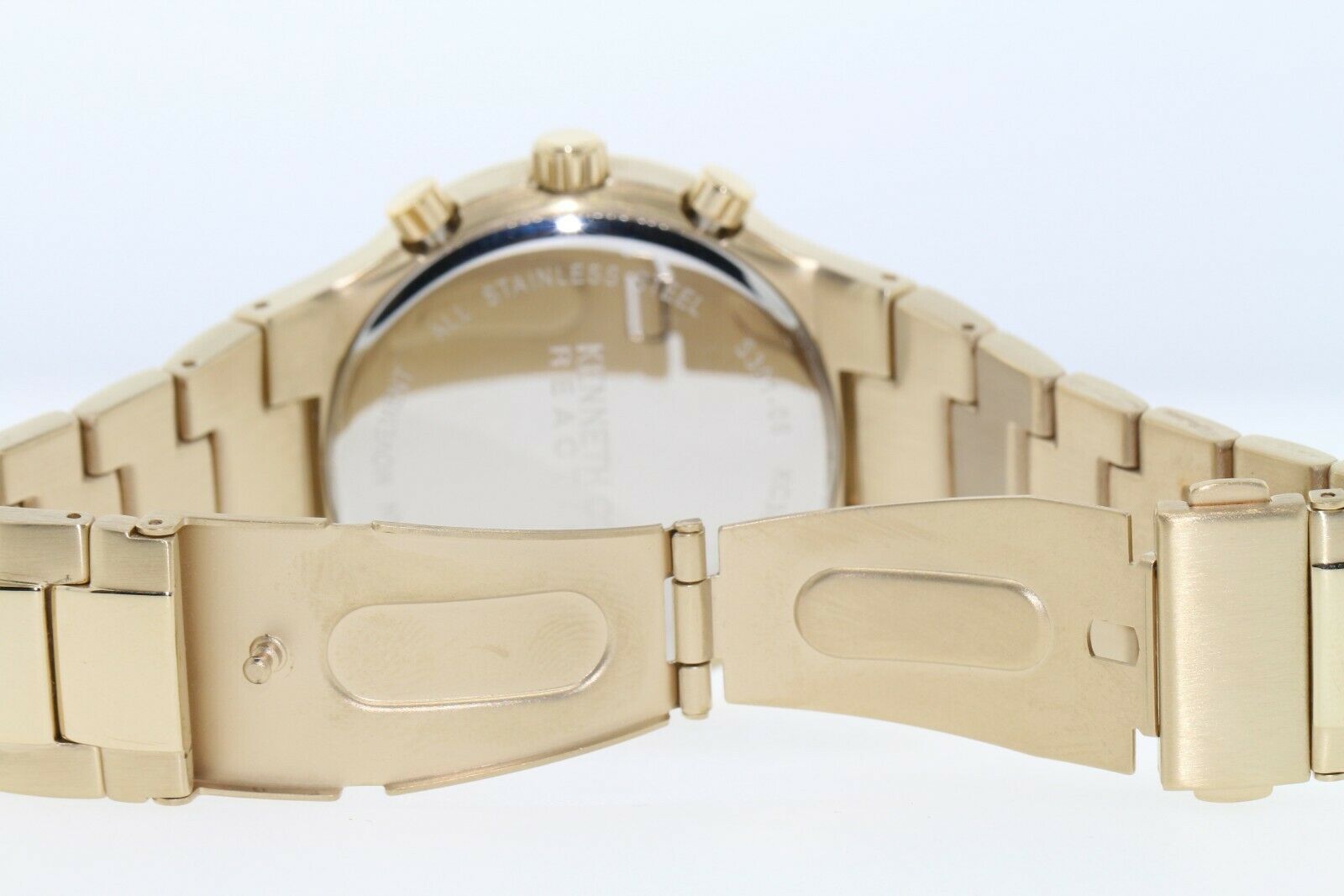 Gold-Tone Kenneth Cole Reaction Chronograph Silver Dial Mens Watch 5 Gold-Tone Kenneth Cole Reaction Chronograph Silver Dial Mens Watch