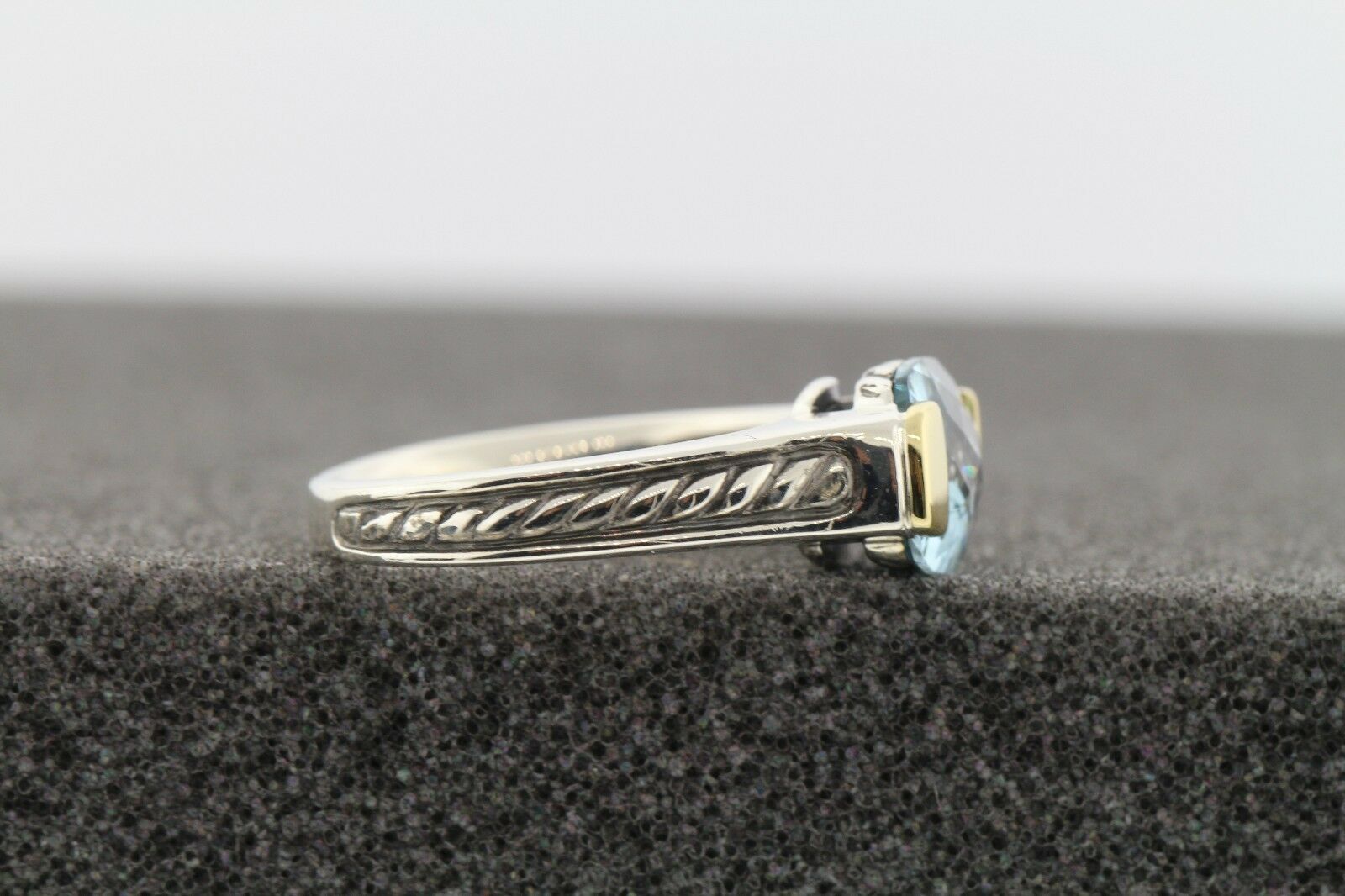 David Yurman Blue Topaz Silver & 14K Yellow Gold Women's Deco Ring Size 7 David Yurman Blue Topaz Silver & 14K Yellow Gold Women's Deco Ring Size 7.5