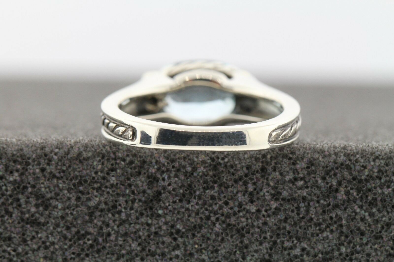 David Yurman Blue Topaz Silver & 14K Yellow Gold Women's Deco Ring Size 7 David Yurman Blue Topaz Silver & 14K Yellow Gold Women's Deco Ring Size 7.5